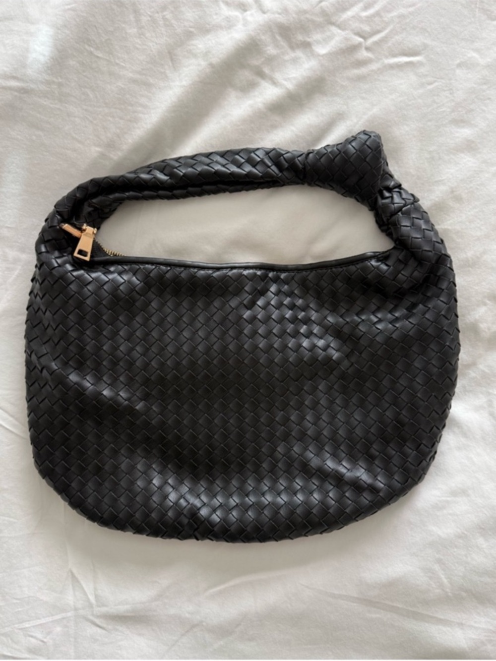 NWOT Woven bag - Picture 2 of 6
